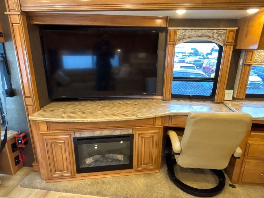 Image for 2016 Thor Tuscany 45AT Motorhome
