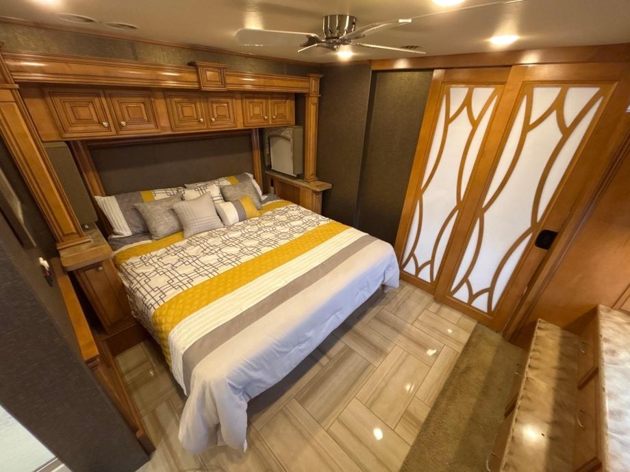 Image for 2016 Thor Tuscany 45AT Motorhome