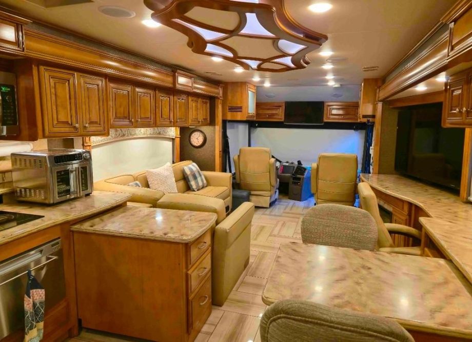 Image for 2016 Thor Tuscany 45AT Motorhome