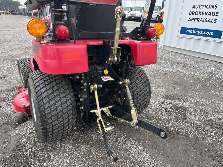 Image for 2019 Mahindra EMax 20s HST Compact Tractor