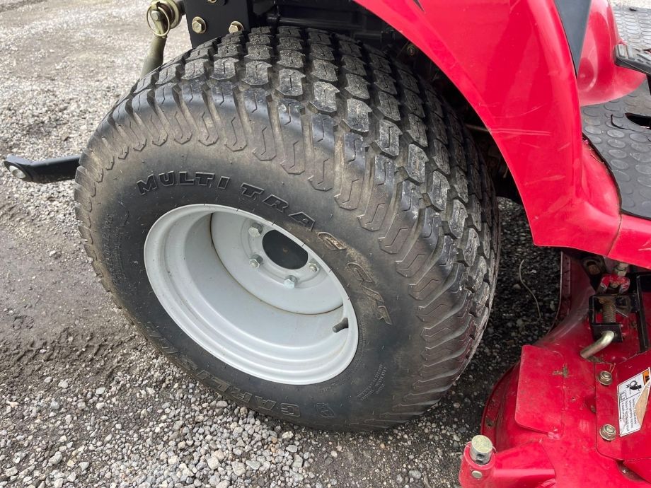 Image for 2019 Mahindra EMax 20s HST Compact Tractor