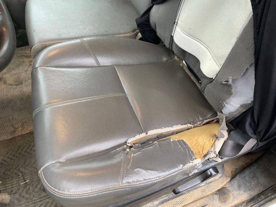 Image for 2013 GMC 3500 Utility Body Truck