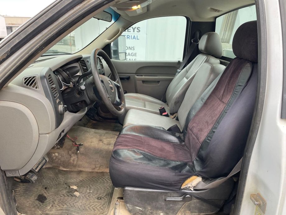 Image for 2013 GMC 3500 Utility Body Truck