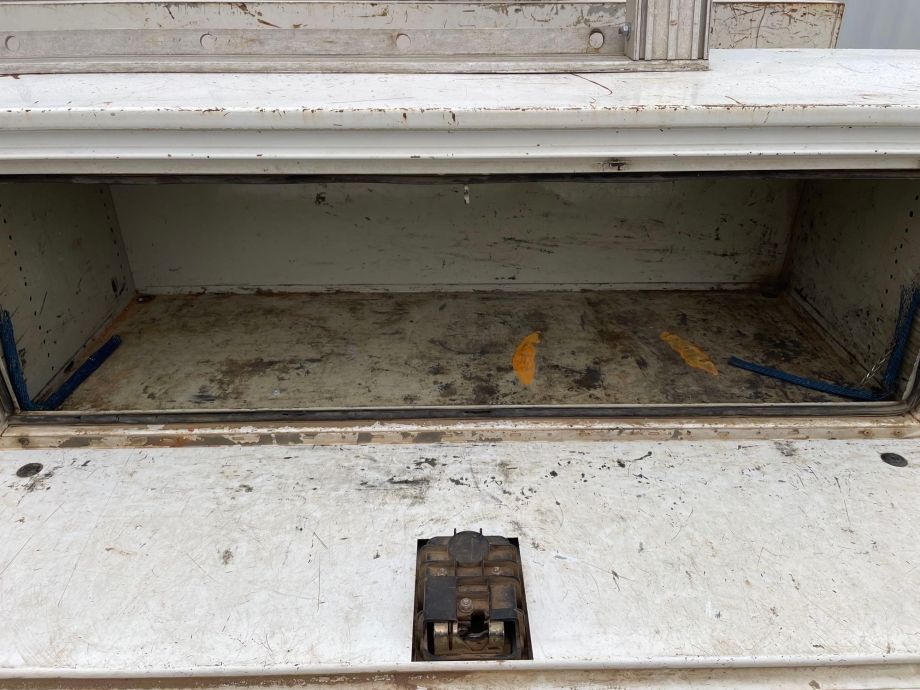 Image for 2013 GMC 3500 Utility Body Truck