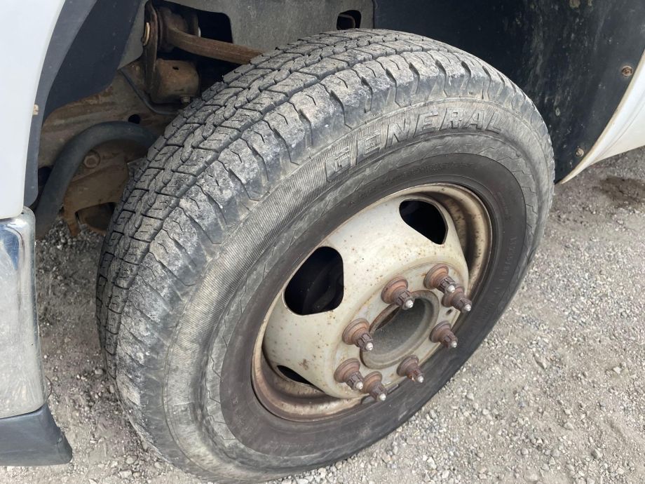 Image for 2013 GMC 3500 Utility Body Truck