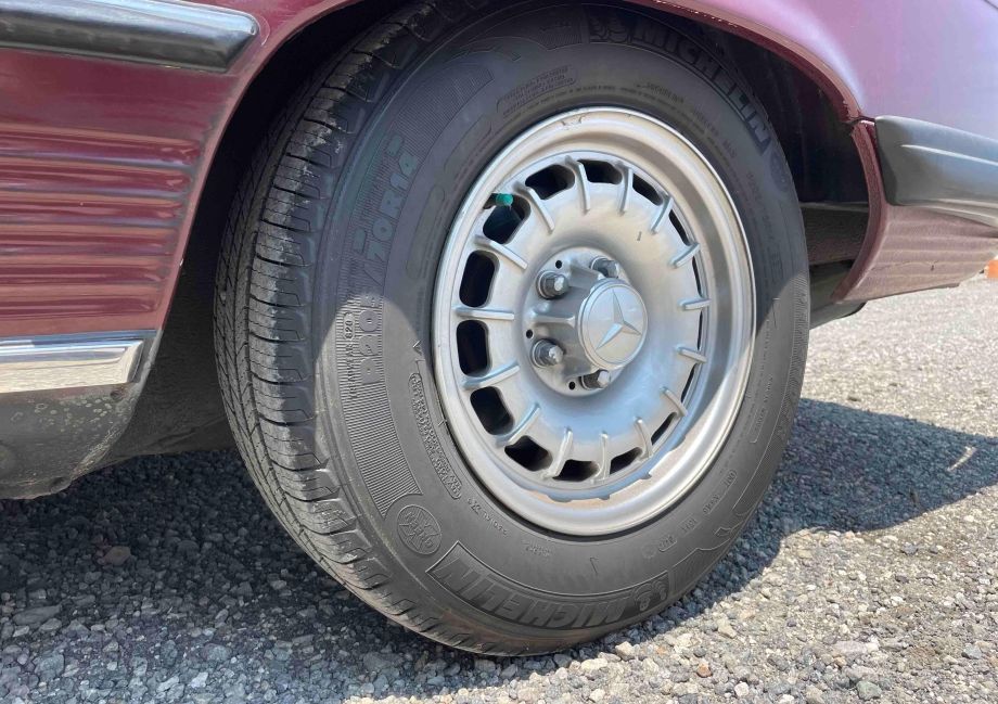 Image for 1985 Mercedes-Benz 380SL Coupe