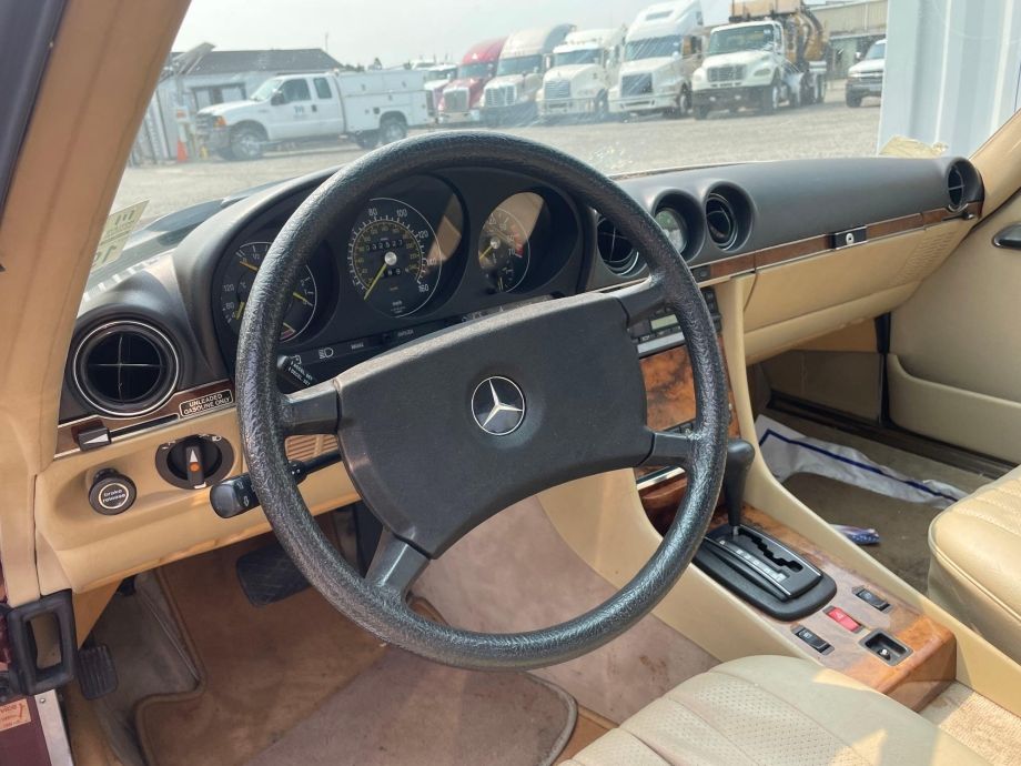Image for 1985 Mercedes-Benz 380SL Coupe