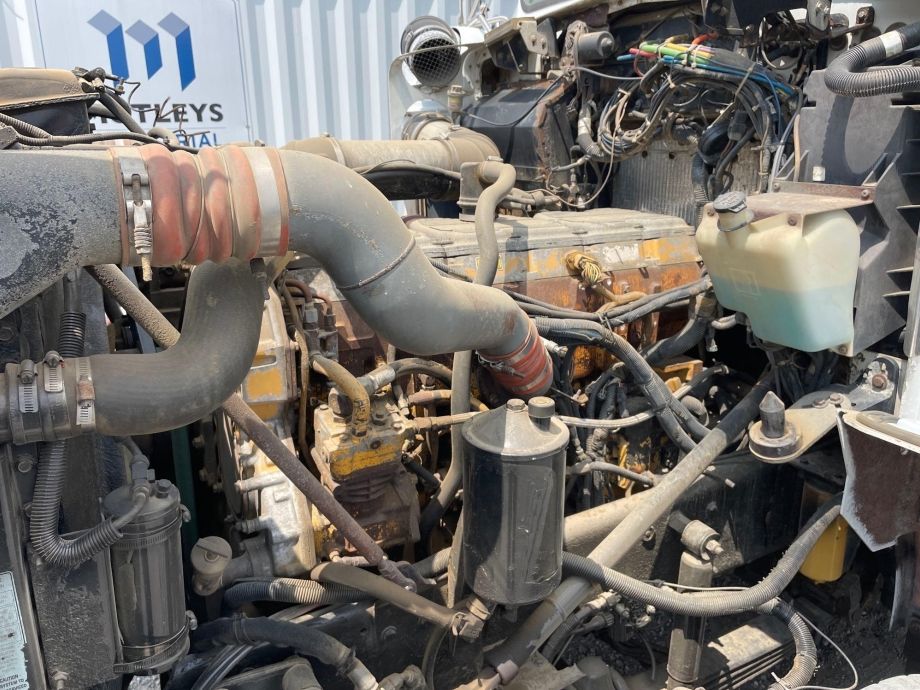 Image for 2005 Kenworth T800 Tri Axle Dump Truck