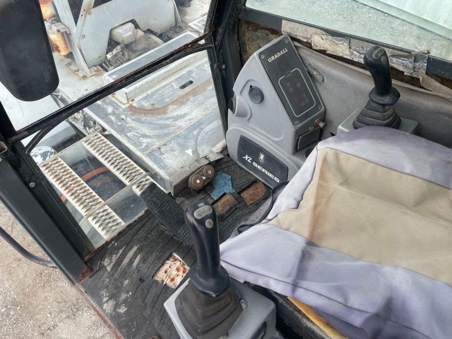 Image for 2006 Gradall XL4100 Wheel Excavator