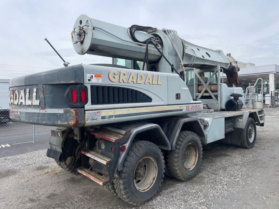 Image for 2006 Gradall XL4100 Wheel Excavator