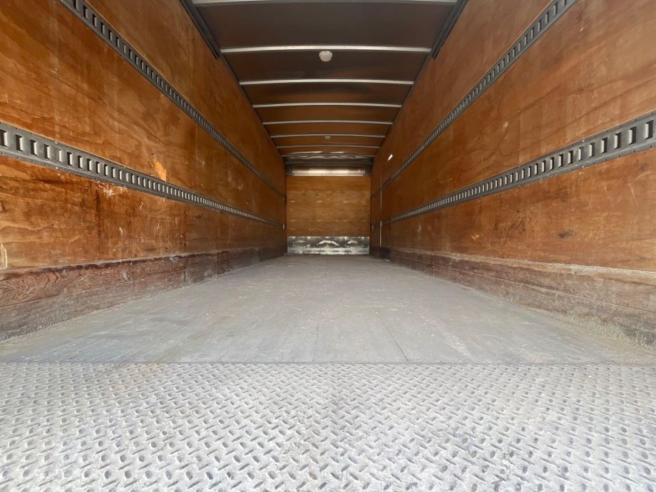 Image for 2015 Freightliner M2 24’ Box Truck