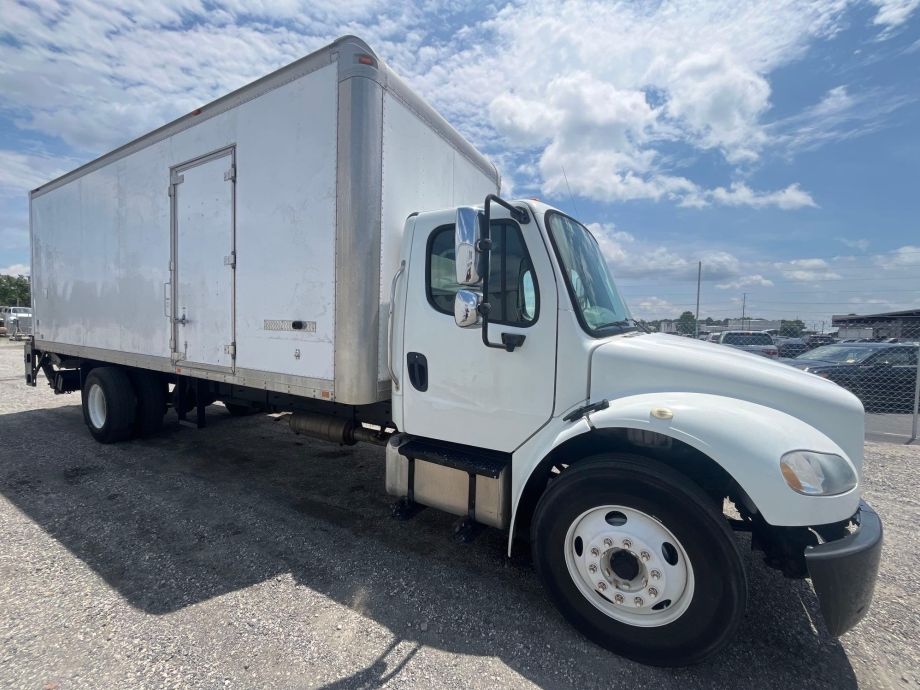 Image for 2015 Freightliner M2 24’ Box Truck