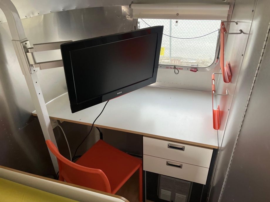 Image for 2004 Air Stream International CCD 22 Camper