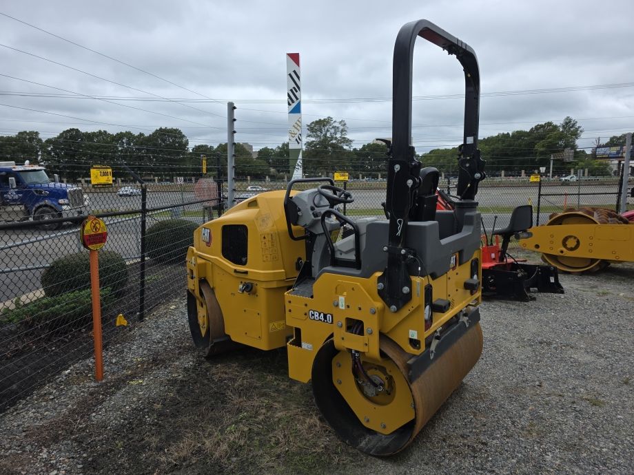 Image for 2023 CAT CB4.0 Vibratory Compactor