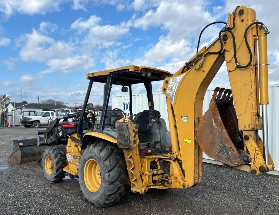 Image for 2005 CAT 420D 4x4 Backhoe Loader