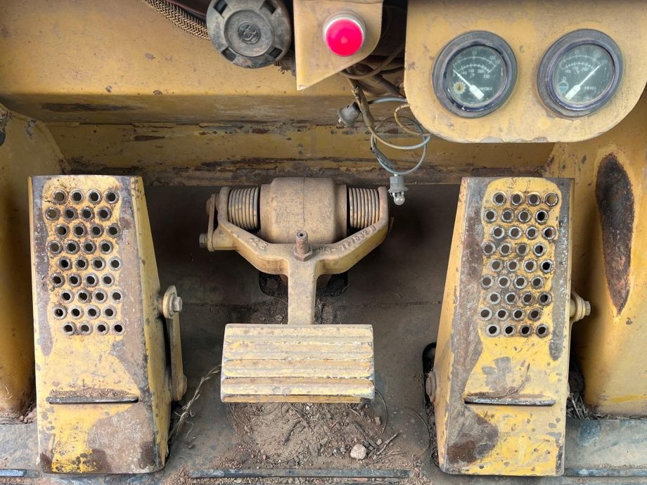 Image for 1990 Caterpillar 963 LGP Crawler Loader (21Z)