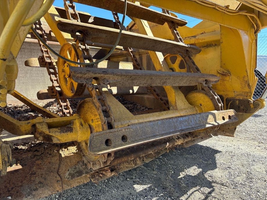 Image for CAT 613B Motor Scraper