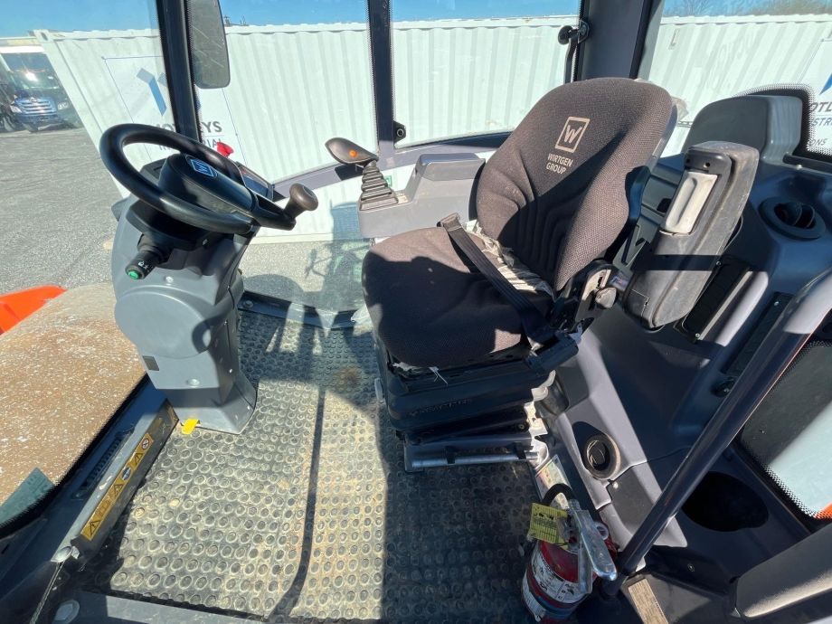 Image for 2022 HAMM H11i