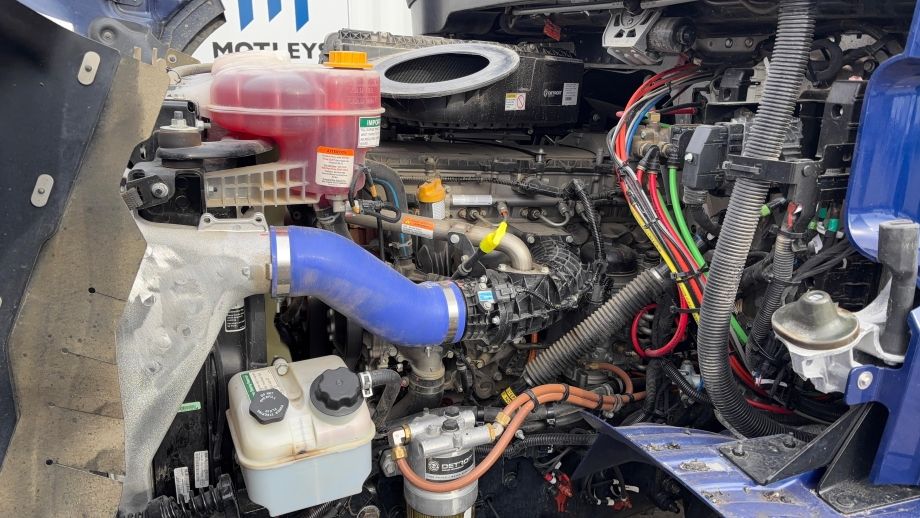 Image for 2025 Western Star 47X Quad Axle Dump Truck