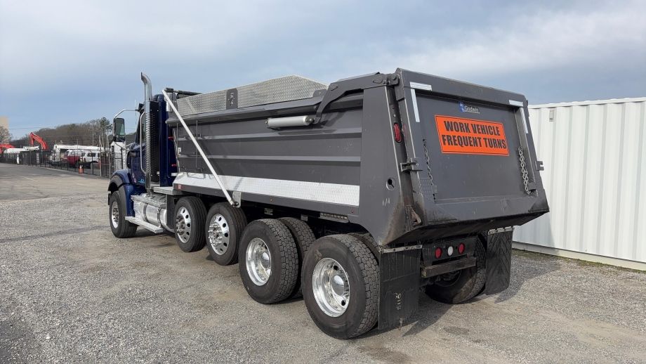 Image for 2025 Western Star 47X Quad Axle Dump Truck