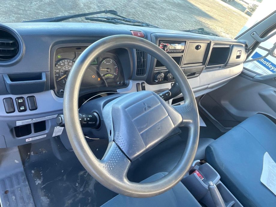 Image for 2014 Mitsubishi Fuso FE125 S/A Utility Truck