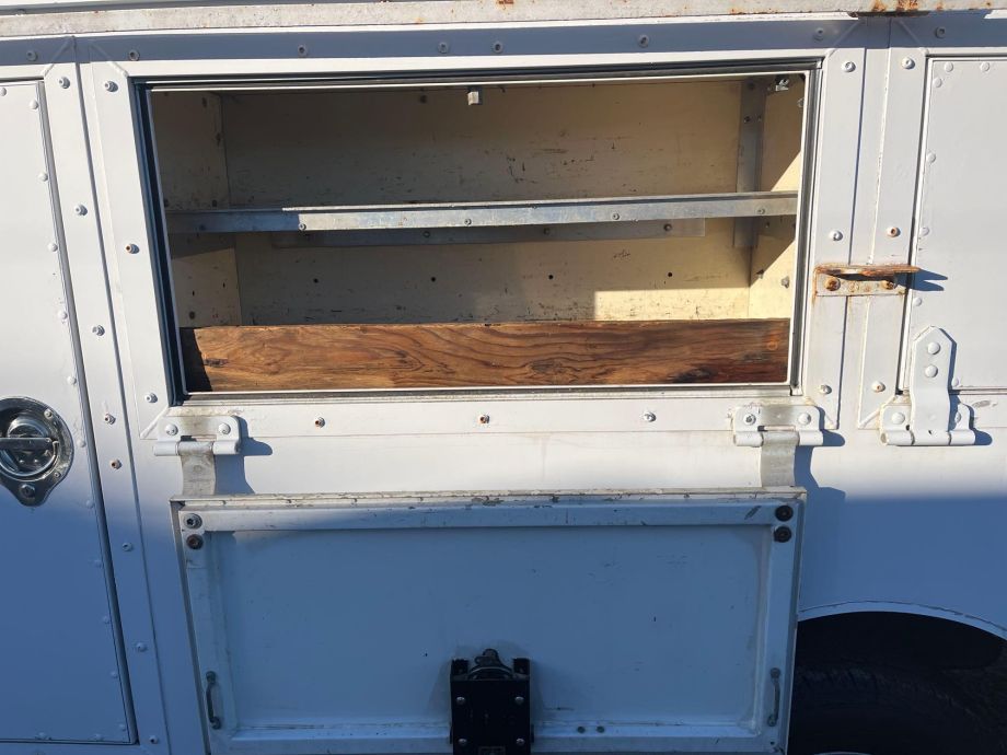 Image for 2014 Mitsubishi Fuso FE125 S/A Utility Truck