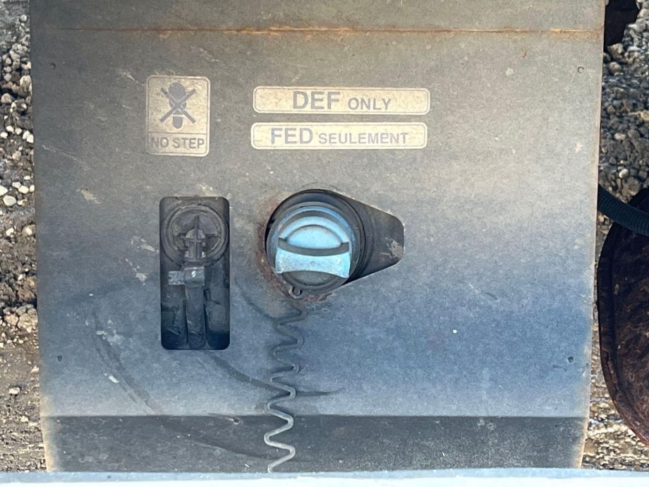 Image for 2014 Mitsubishi Fuso FE125 S/A Utility Truck