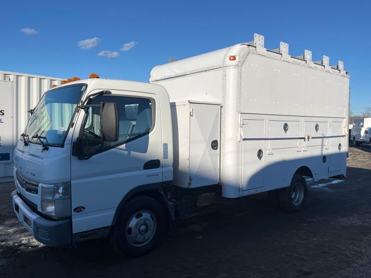 Image for 2014 Mitsubishi Fuso FE125 S/A Utility Truck