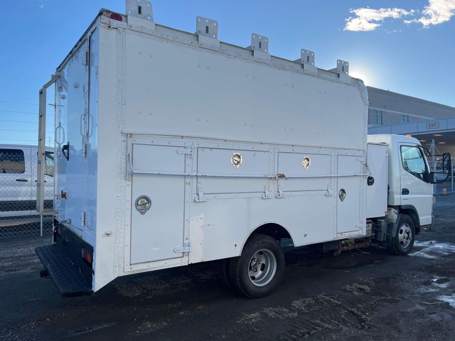 Image for 2014 Mitsubishi Fuso FE125 S/A Utility Truck