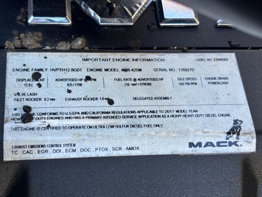 Image for 2018 Mack Granite GU713 20’ Quad-Axle Dump Truck