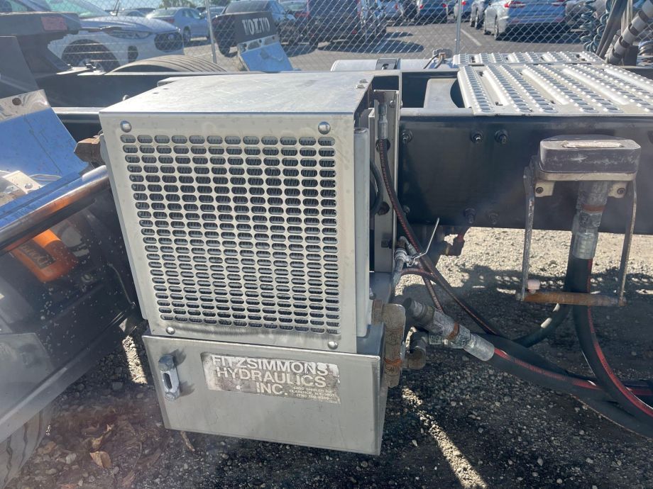 Image for 2016 Volvo VNL T/A Road Tractor