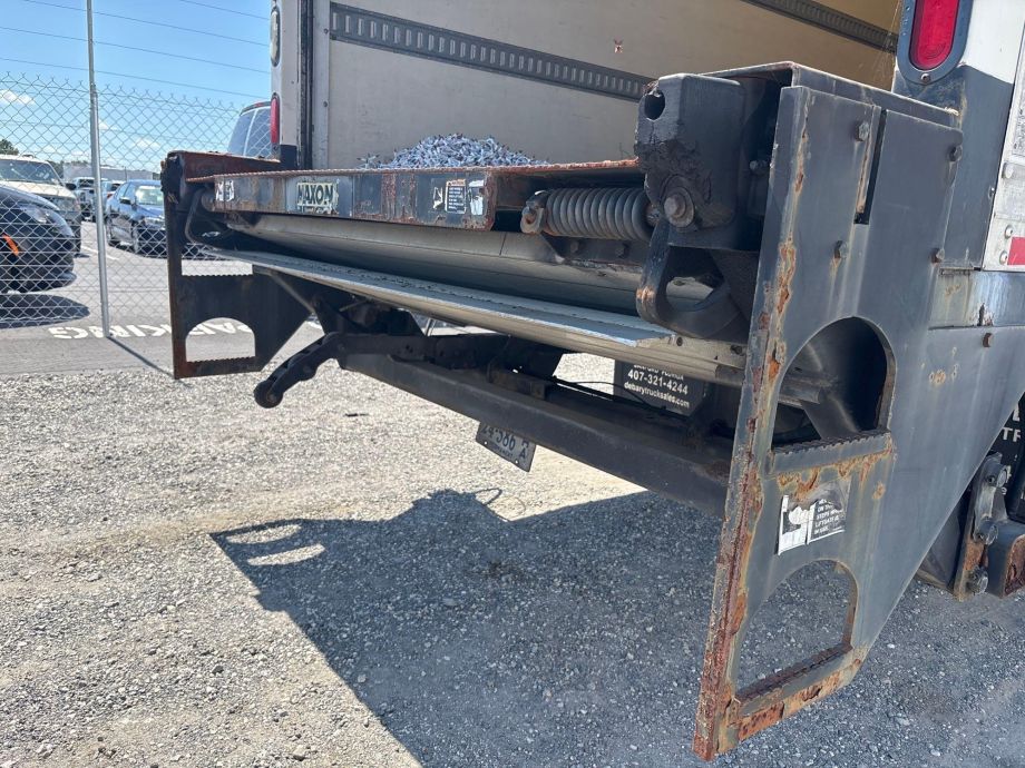 Image for 2011 International Durastar 4400 26’ S/A Box Truck, Electric Lift Gate