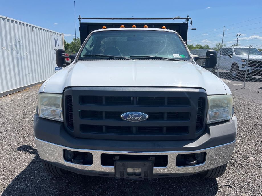 Image for 2007 Ford F450 12’ Dump Truck