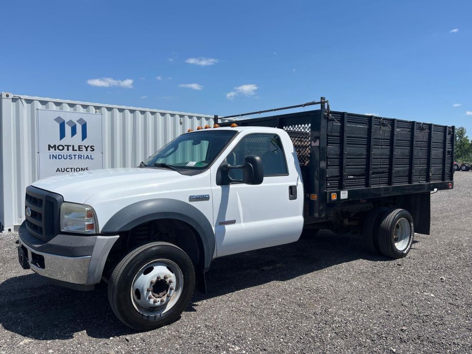Image for 2007 Ford F450 12’ Dump Truck