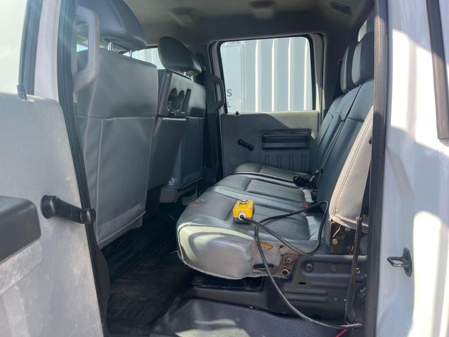 Image for 2015 Ford F350 XLT SD Crew Cab 4x4 9’ Dump Truck