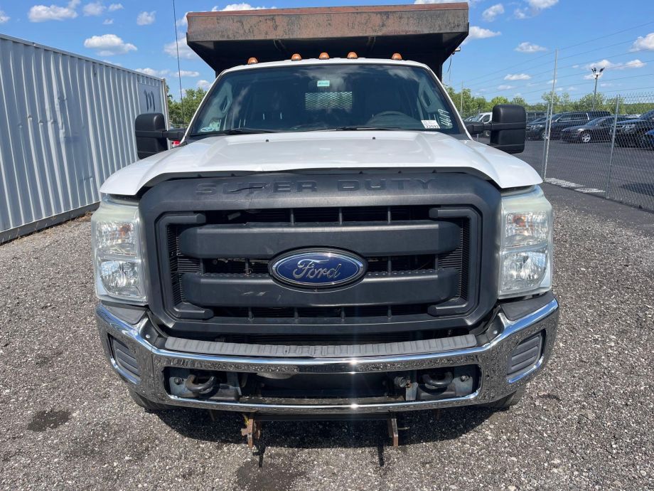 Image for 2015 Ford F350 XLT SD Crew Cab 4x4 9’ Dump Truck