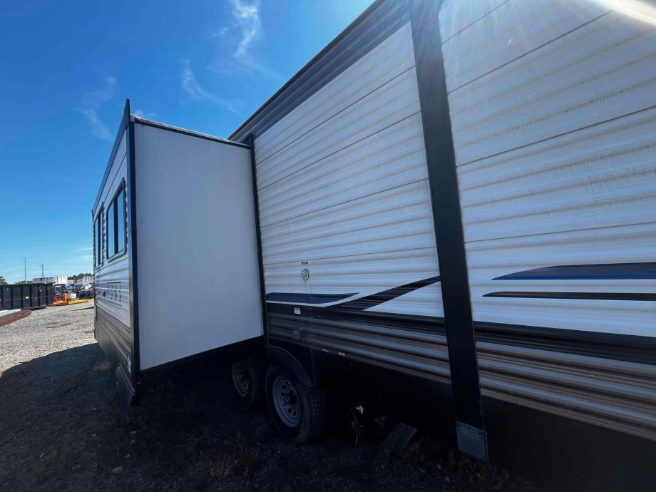 Image for 2021 Forest River 38ft Puma Camper