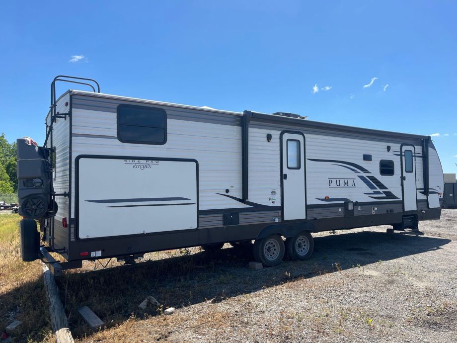 Image for 2021 Forest River 38ft Puma Camper