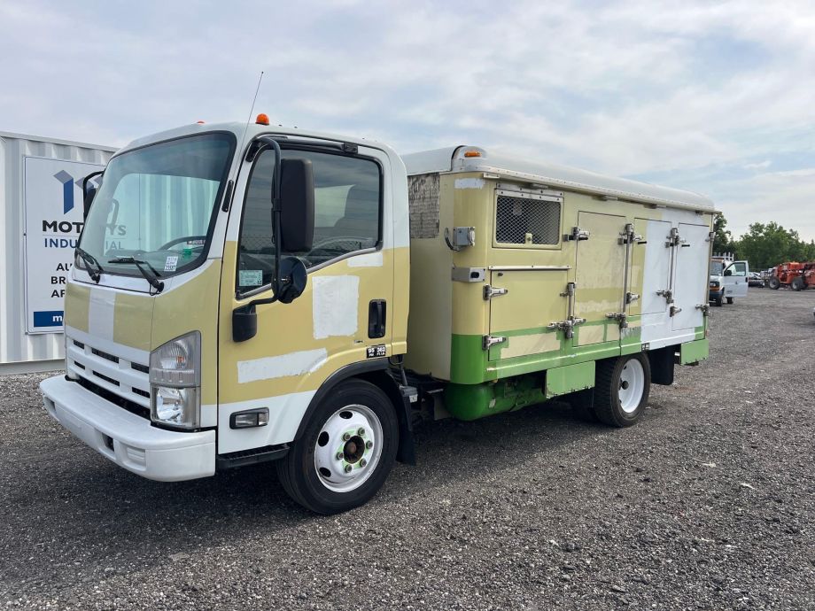 Image for 2014 Isuzu NPR Commercial Cold Storage Refrigeration Truck Miles 187,175