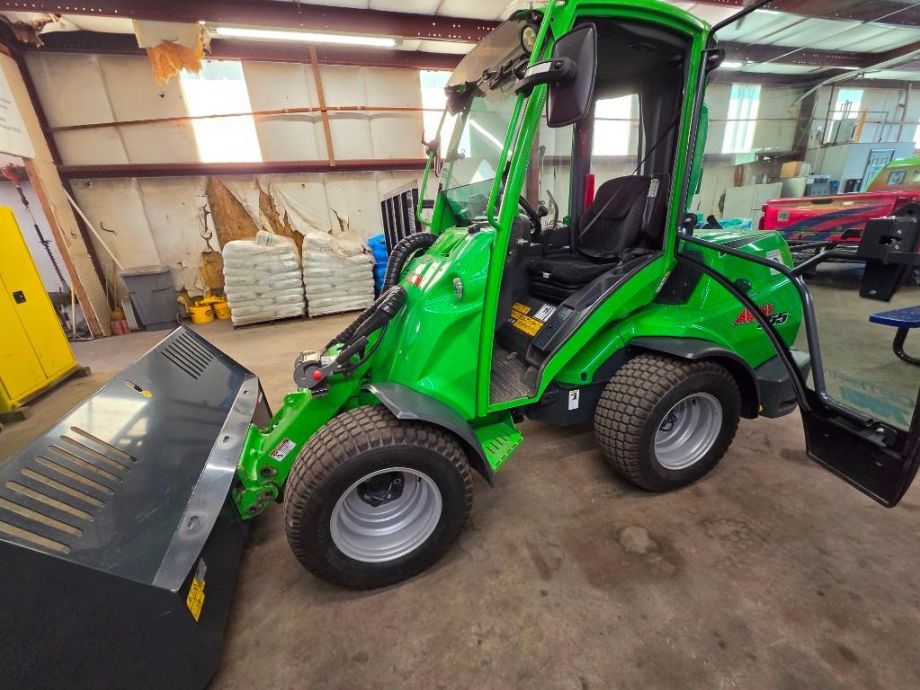 Image for 2023 Avant 755GT Wheel Loader, Like New-Only 81 Actual Hours!, Bucket & Forks