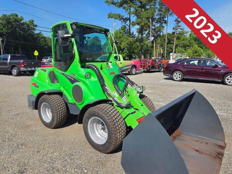 Image for 2023 Avant 755GT Wheel Loader, Like New-Only 81 Actual Hours!, Bucket & Forks