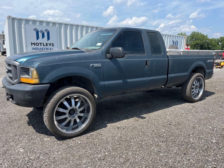 Image for 1999 Ford F250 Super Duty 4x4 Pickup Truck Low Miles 131,845