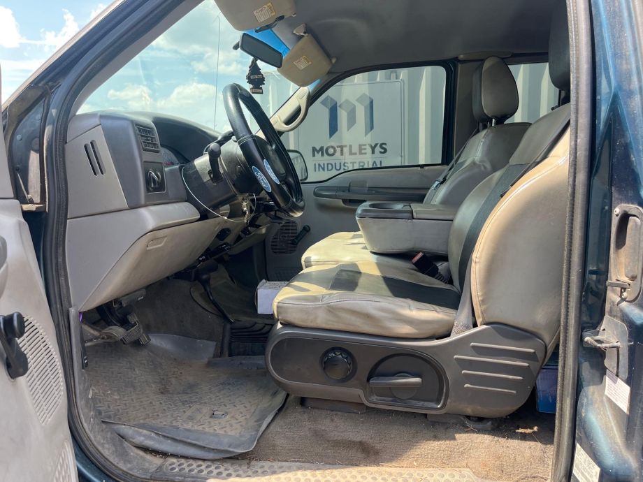 Image for 1999 Ford F250 Super Duty 4x4 Pickup Truck Low Miles 131,845