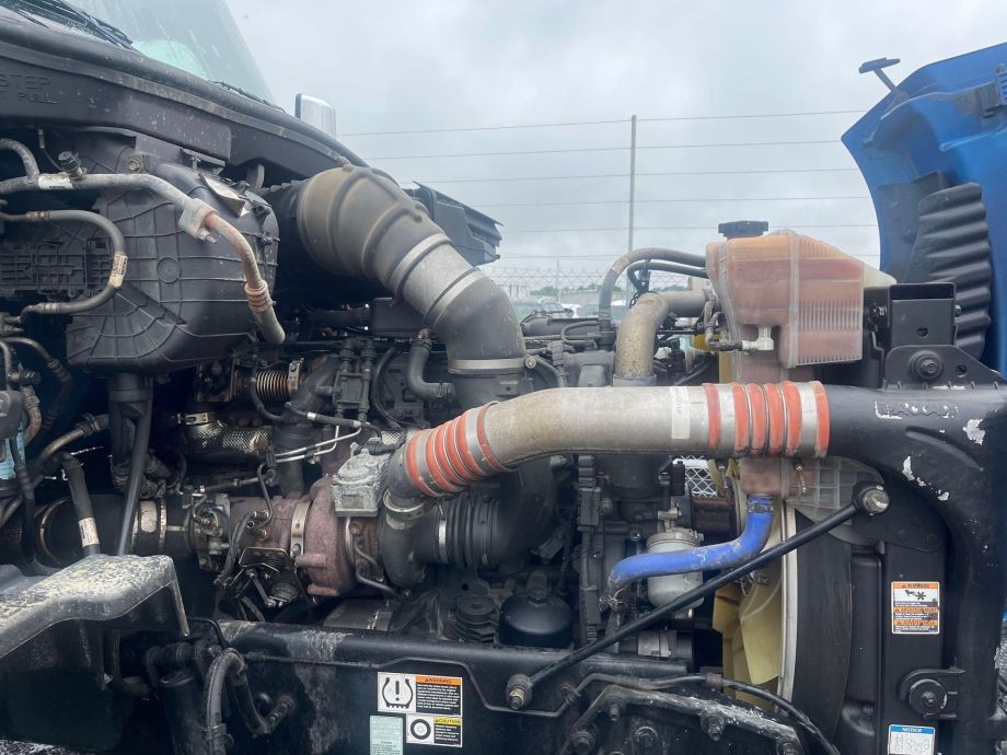 Image for 2020 Peterbilt 579 T/A Sleeper Cab Road Tractor