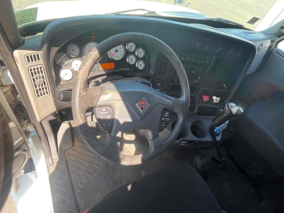 Image for 2011 International ProStar T/A Sleeper Cab Road Tractor