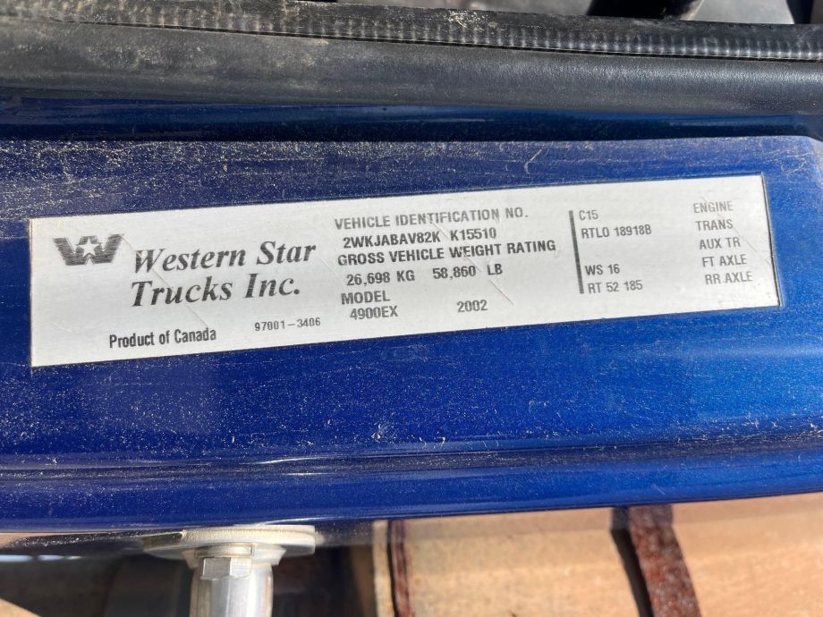 Image for 2002 Western Star 4900 T/A Heavy-Duty Day Cab Road Tractor