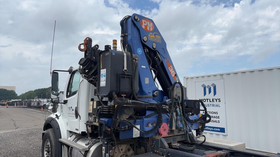 Image for 2012 Freightliner Business Class M2 T/A Knuckle Boom Road Tractor