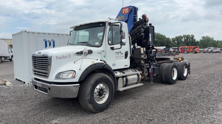 Image for 2012 Freightliner Business Class M2 T/A Knuckle Boom Road Tractor