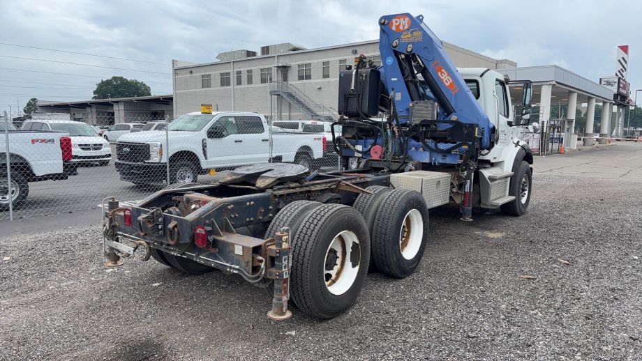 Image for 2012 Freightliner Business Class M2 T/A Knuckle Boom Road Tractor