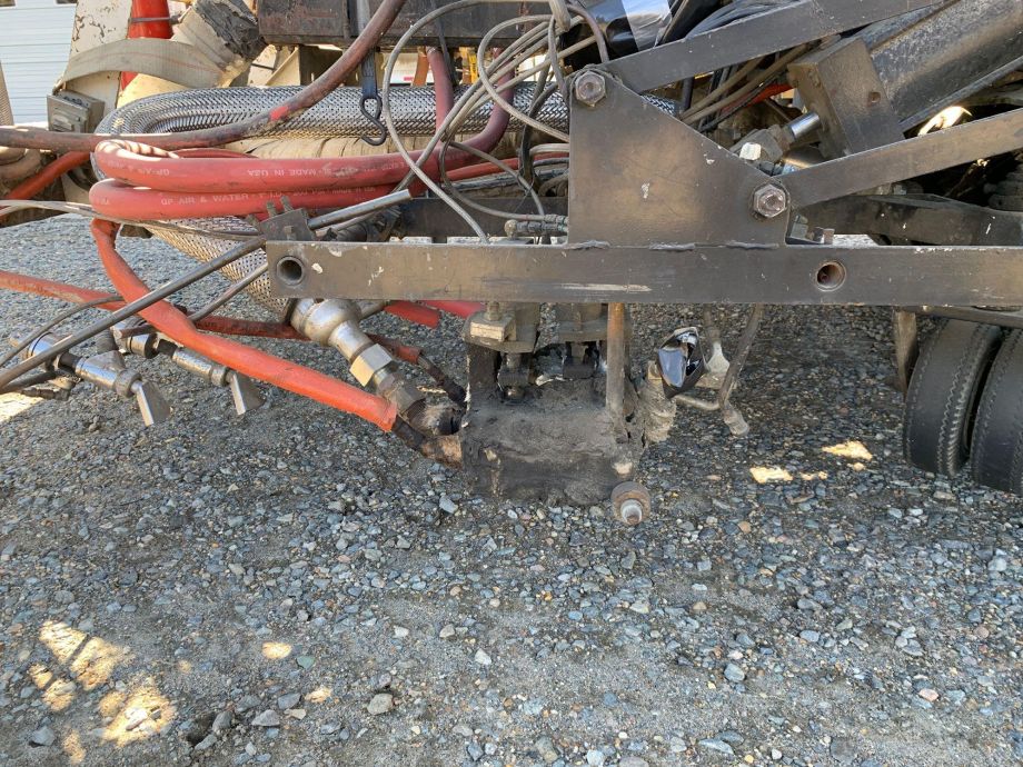 Image for 2000 GMC T8500 CDI 3-Kettle Thermoplastic Striping Truck Low Miles 47,356